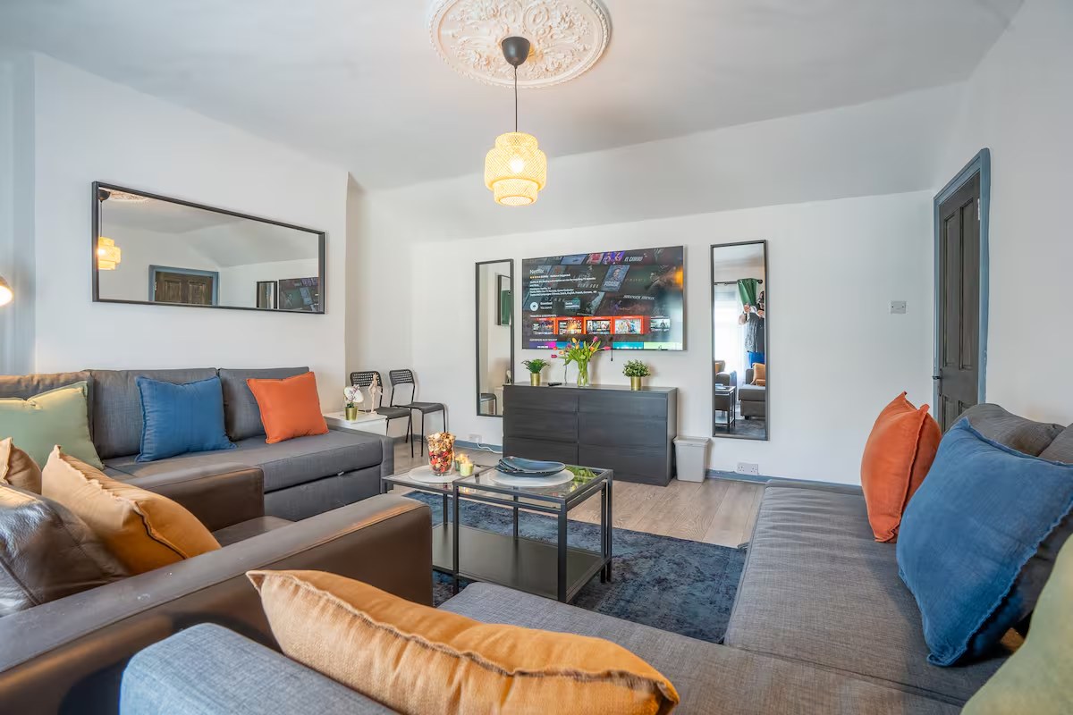 Best airbnb management in Hammersmith