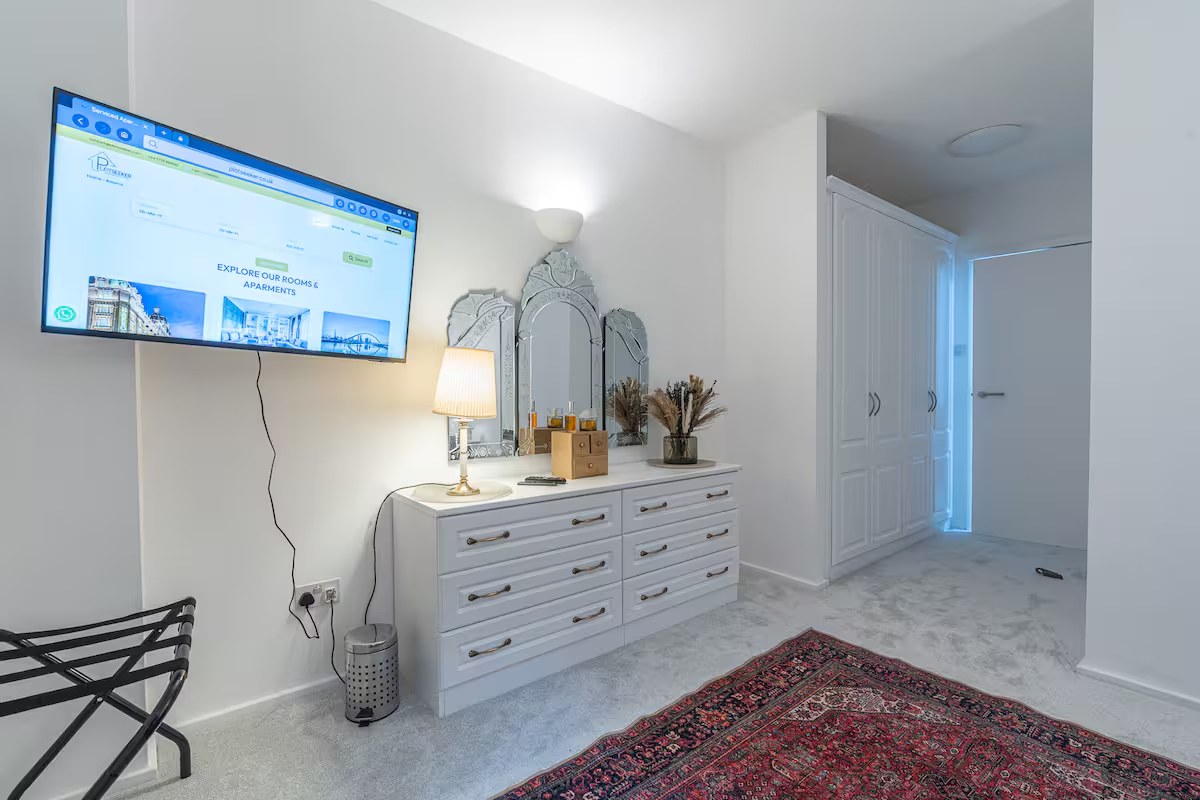 Best airbnb management in Marble Arch